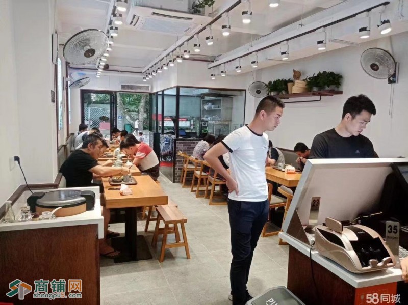 鼓楼区通湖路西湖简餐店转让图2