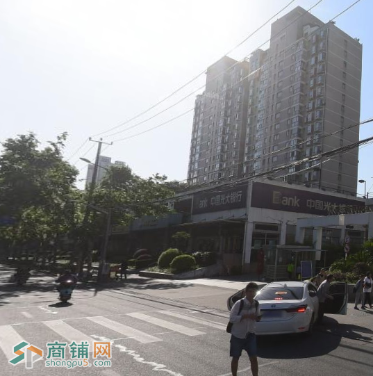 世博后滩两层商铺出租图2