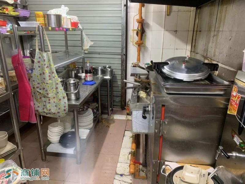 W龙华区观澜街道桂香社区大排档转让图3