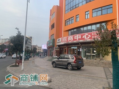 黄岛区武夷山路3872㎡超大面积旺铺整租或单租图2