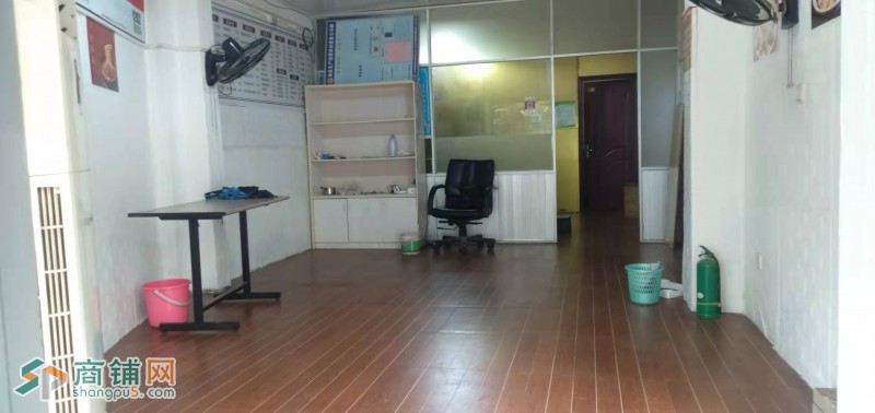 转让仓山区工农街临街门面图2