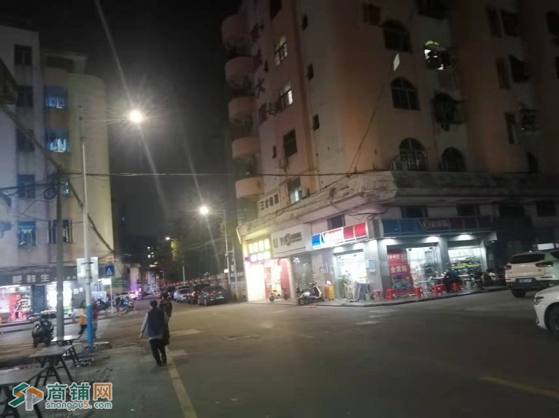 W宝安区松岗红星社区湛江烧烤转让图3