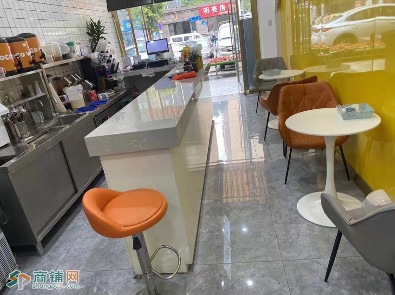 w转让  九江街道热闹商圈盈利商铺挥泪转让 中介勿扰图3