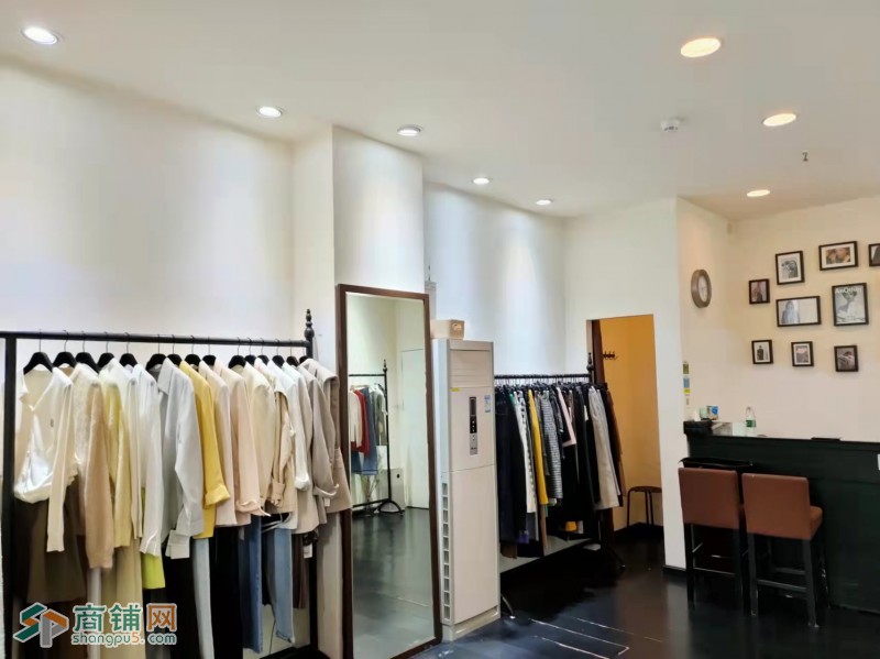 宝安区裕安一路米未服装店转让W图3