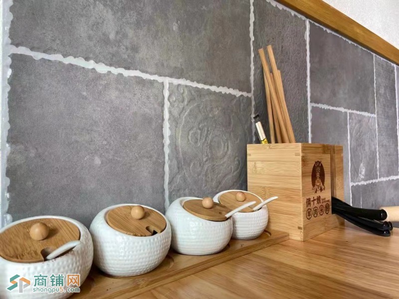 w转让 天府华阳盈利餐饮店挥泪转让 中介勿扰图2