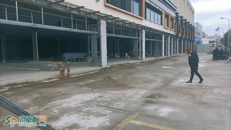 馨优生活广场旺铺 行业不限 地段优越 人流密集 可分割 无费用图2