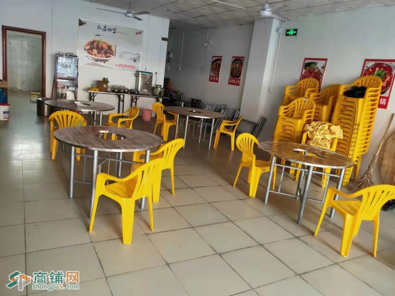 W宝安区沙井街道亚清大排档店铺转让图2