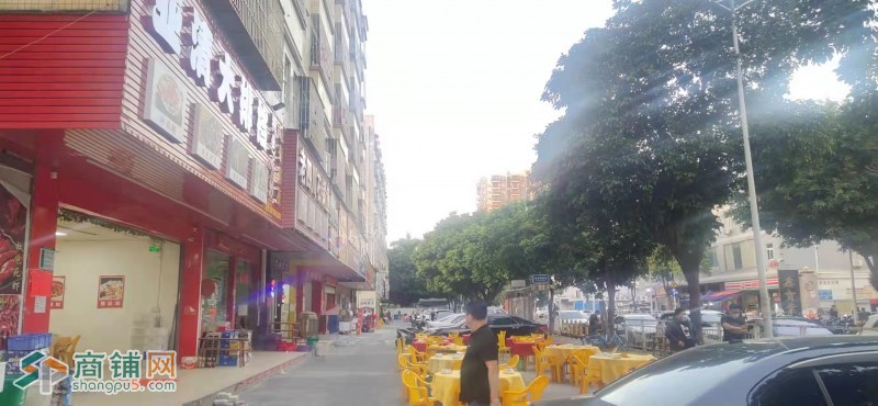 W宝安区沙井街道亚清大排档店铺转让图3