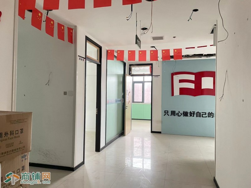 大庆路260平三层有电梯商铺出租图3