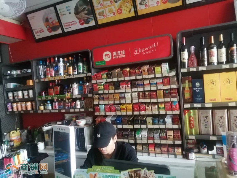 W龙华区大浪永乐路工业区集中地临街便利店图2