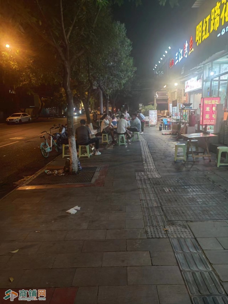 W成华区双林北横路刘妞三江烤鱼整体转让图3