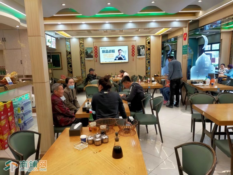 和平区南八马路餐饮旺铺转让图3