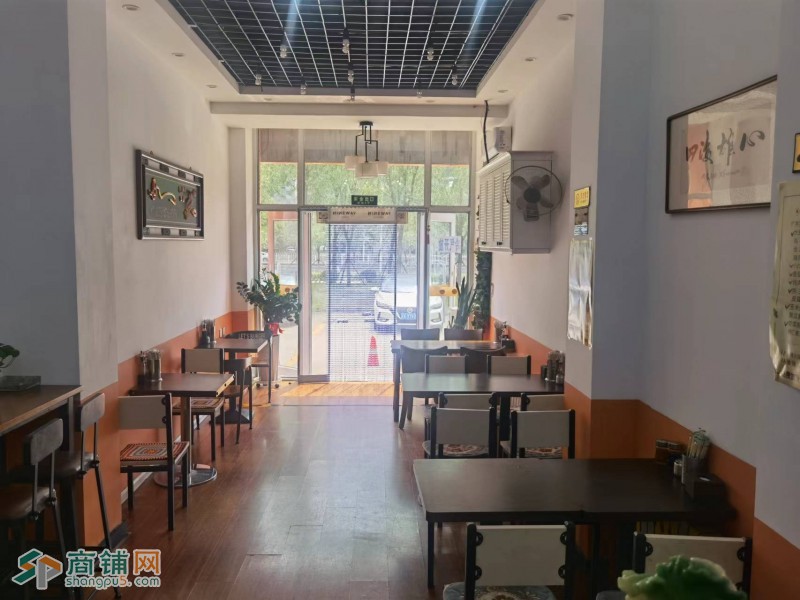 长青南街临街店铺忆如今老式麻辣烫出兑，接手营业图2