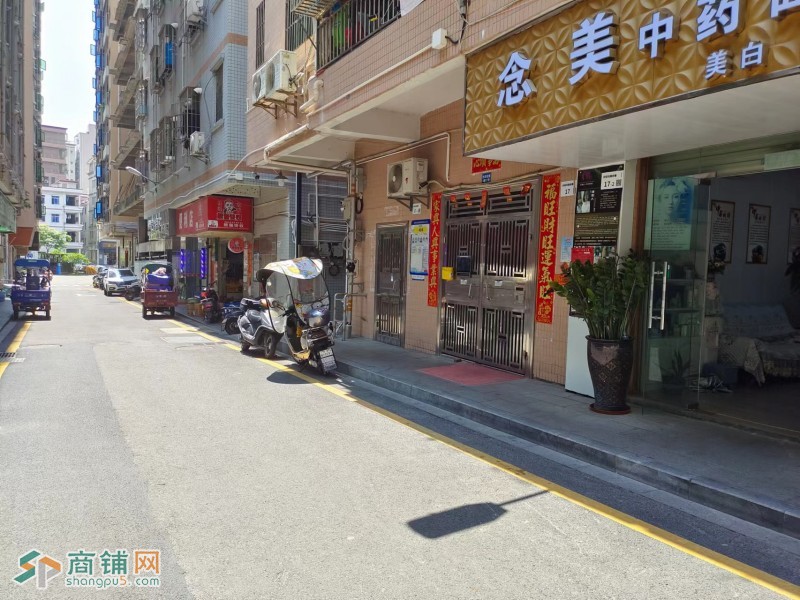 W光明区6万人的塘尾社区念美美容店转让图2