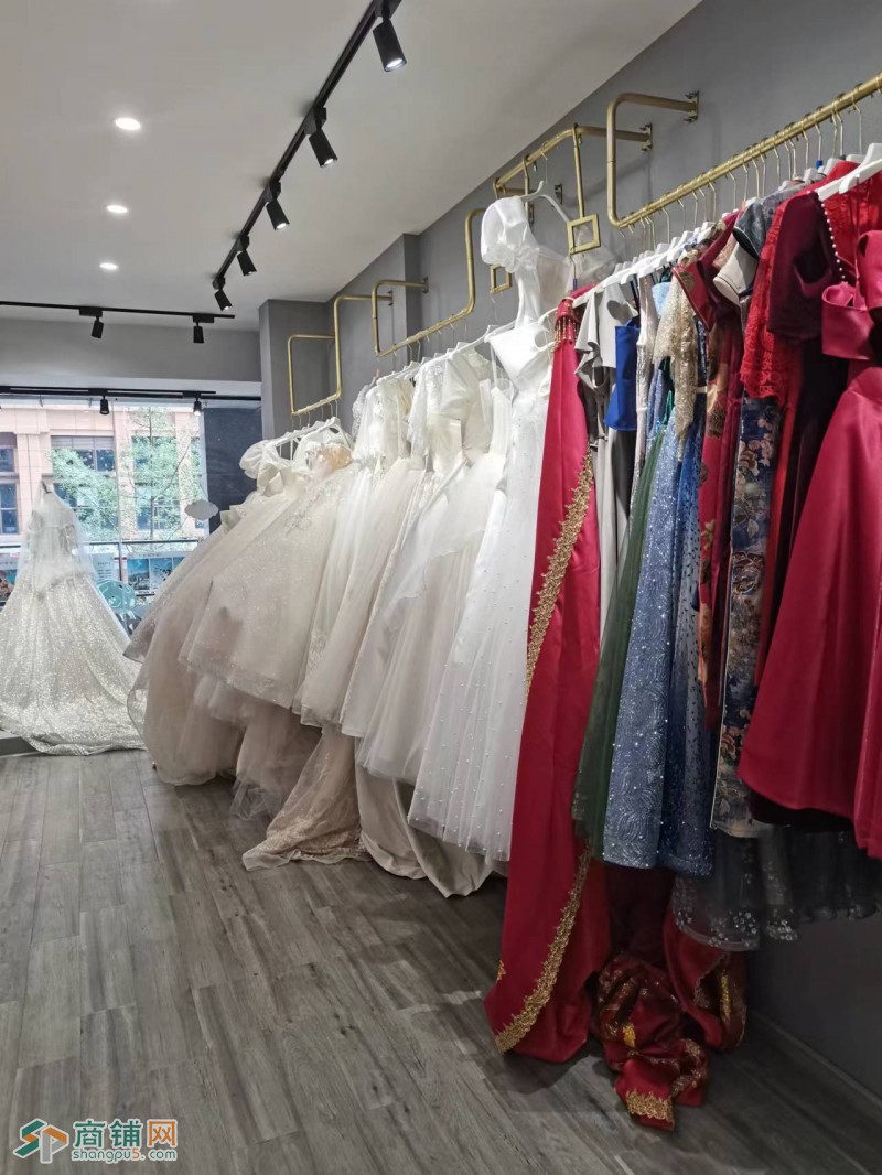 W转让  盈利婚纱摄影店挥泪转让 中介勿扰图2