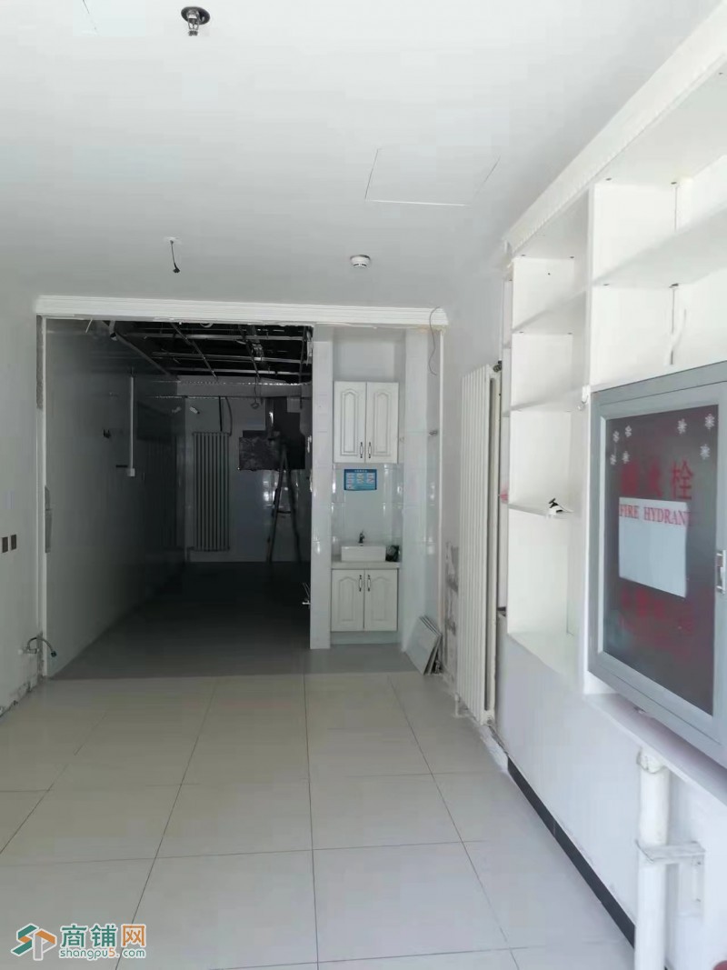 东直门临街商铺出粗图2