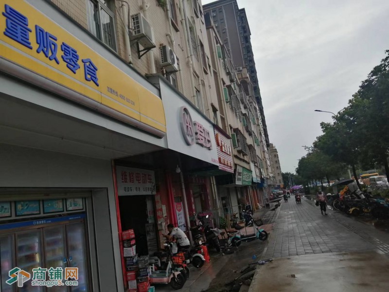 W宝安区潭头新村三村喜满慧家量贩式便利店转让图3