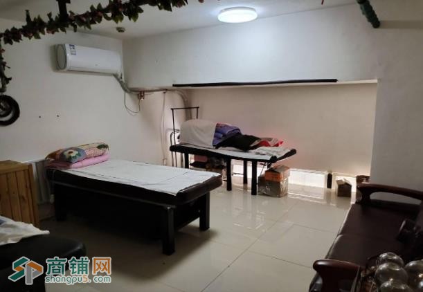 铁西区应昌街旺铺转让图2