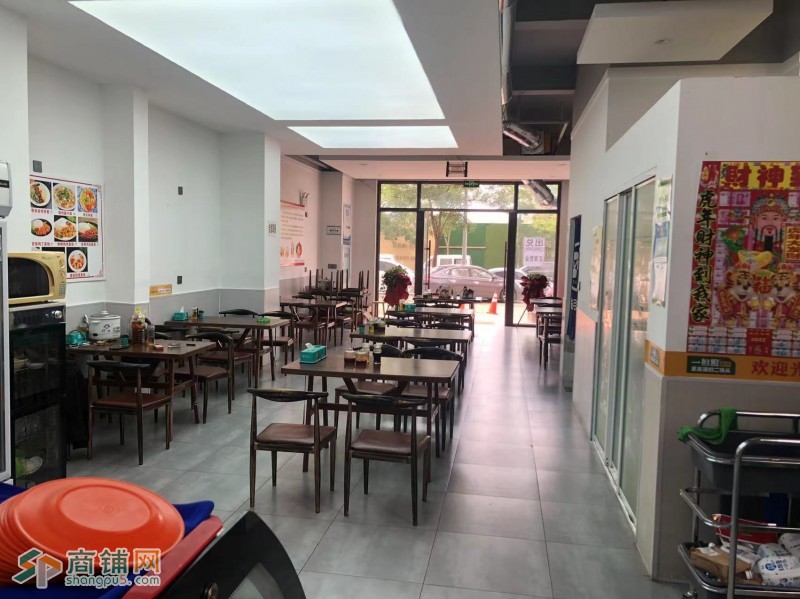 浑南 牛肉面店 急兑 新装修 接手直接做干 对面在建大商场 万科商圈 白菜价转让图3