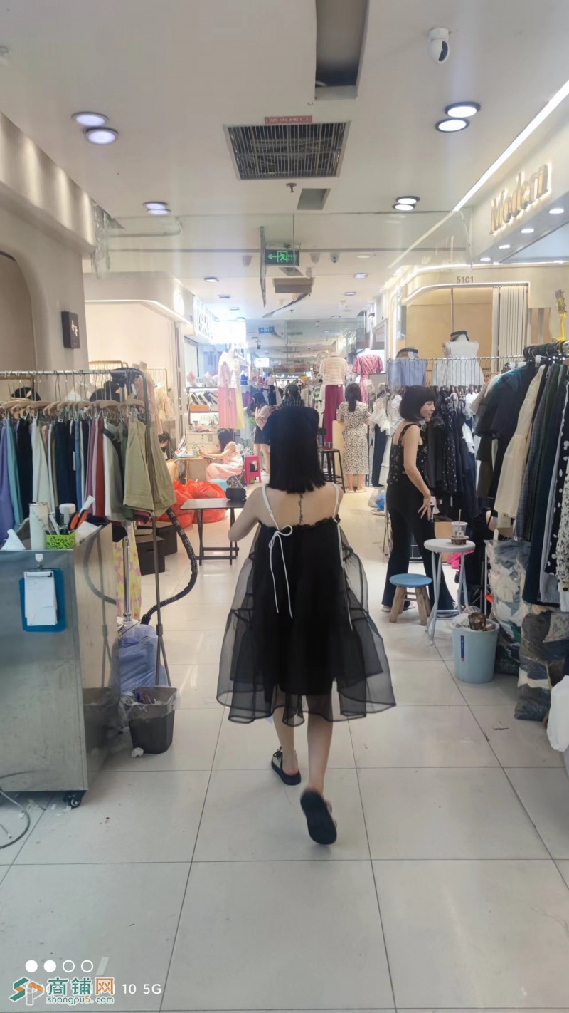 荷花池 女装批发 年租金13万 急售130万图2