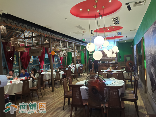 W宝安西乡兴业路富通城大型湘菜馆转让图2