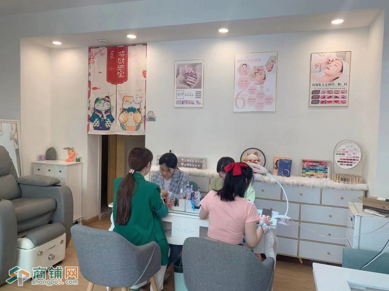 W宝安区坪洲地铁口劳动社区简沫舍美甲美睫店转让图2