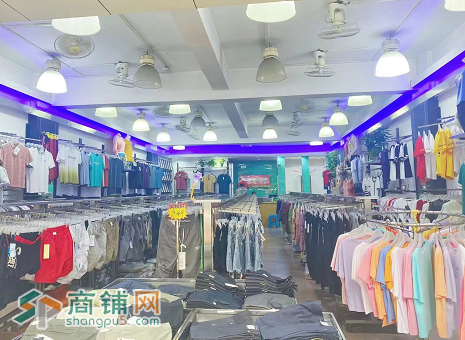w南山佳荣华服装低价转让，先到先得图2