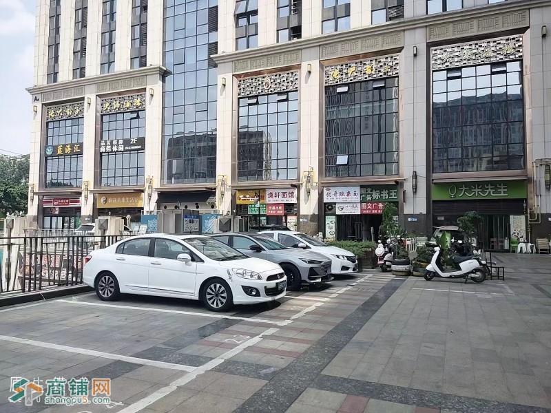 w转让 长益路盈利餐饮店挥泪转让 中介勿扰图2