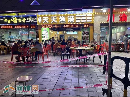 W深圳宝安石龙仔旺铺转让图3