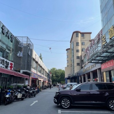 北新泾菜场边旺铺出租 行业不限可餐饮宜外卖