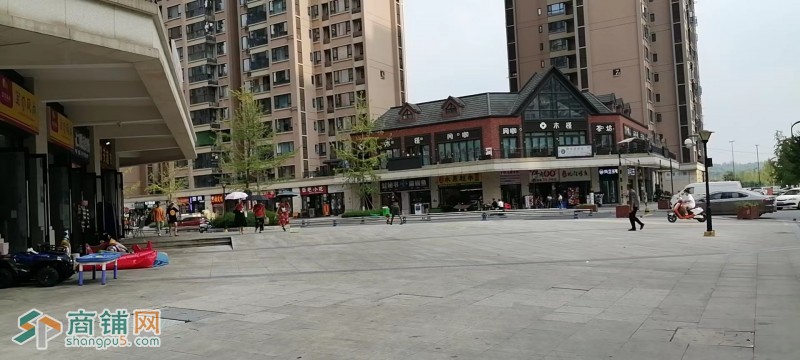 W新都10万人商圈显眼商铺转让图2