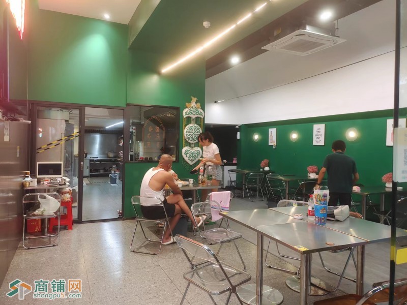 W宝安区福海街道新疆古热美食店转让图3
