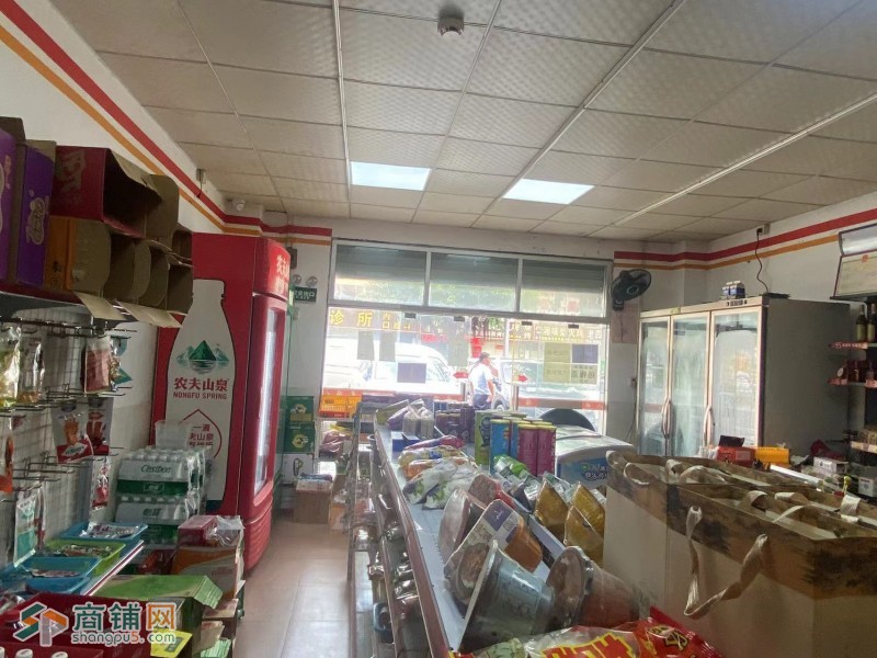 光明区展业工路临街便利店图3