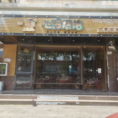 W龙岗区宝龙街道心溢烘焙店转让