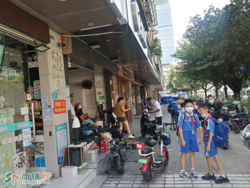 W福田区南园小学正对面奶茶小吃店转让图3