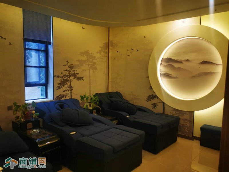 百万装修九成新浴足房带设备地暖转让出租合作图3