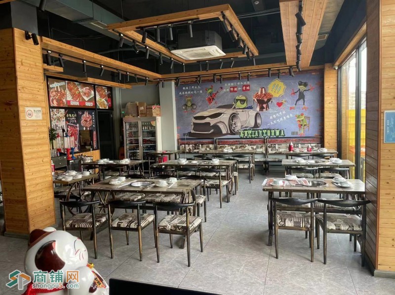 W宝安新和村出入口夜宵店旺铺转让图3