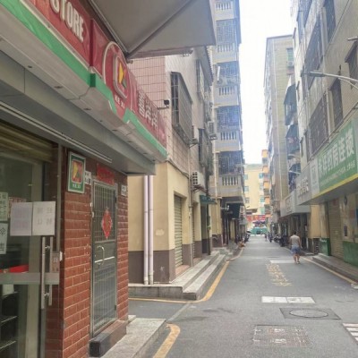 龙华临街门面便利店转让