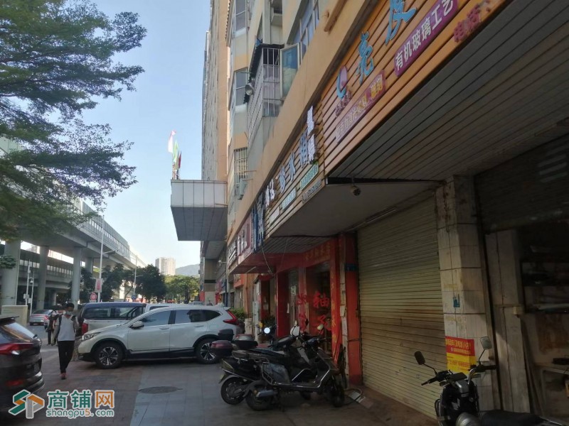 W宝安区新田村临街图文广告带仪器转让图3