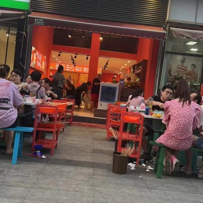 W中介勿扰温江学海路全业态餐饮店低价转让