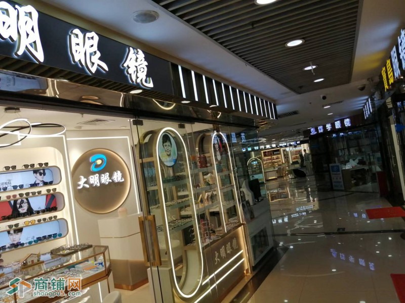 W罗湖区老街地铁口东门眼镜城4楼铺位转让图3