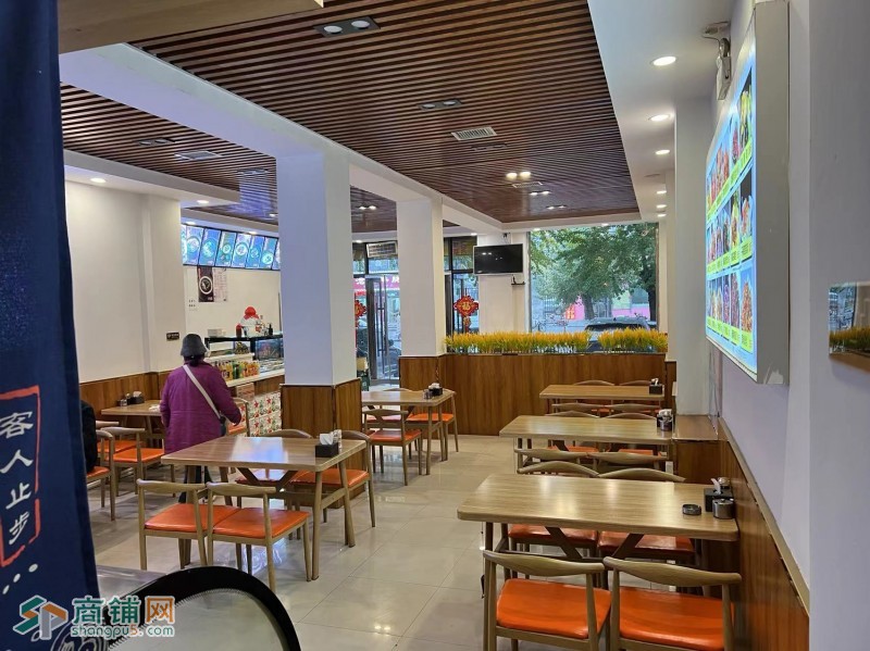 W铁西贵和临街旺铺面馆餐饮店出兑转让图3
