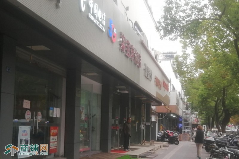 新区长江路55平餐饮店铺转让，接手即可营业图2