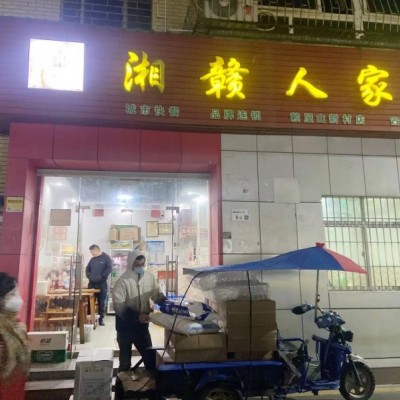 W龙华经营六年老店湘赣人家木桶饭整体优价转让