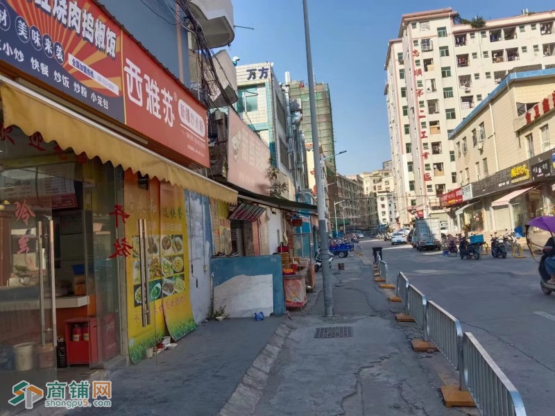 W宝安区万丰工业园西雅苏餐饮旺铺转让图2