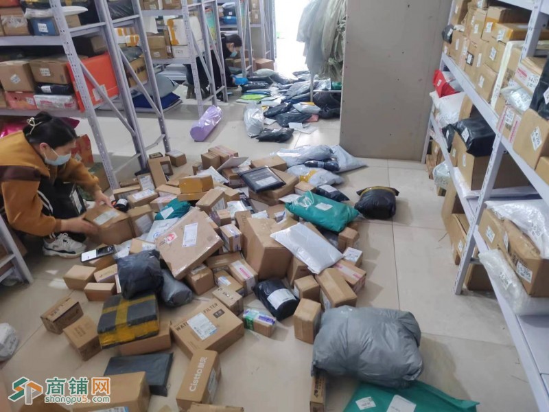编号2313运河区御景狮城快递驿站低价转让图2