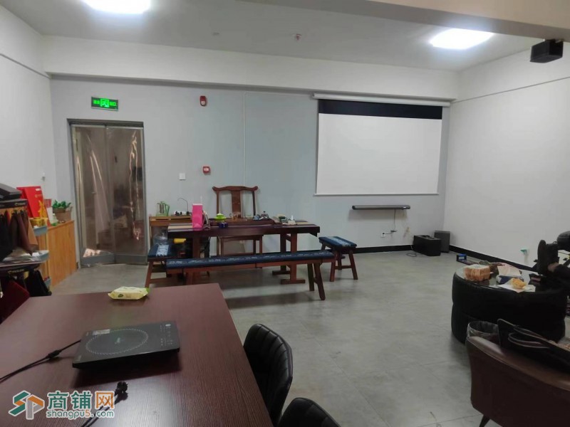 编号2326运河区香堤荣府180平汽修店图3