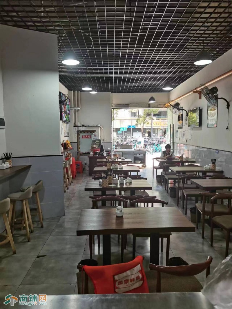 w转让 日流水近3000的肥肠粉店低价转让图3