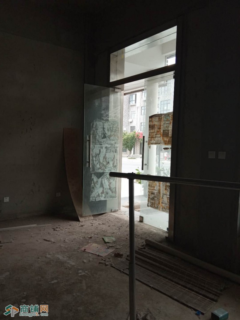 西安市汤峪商业街临街商铺图2