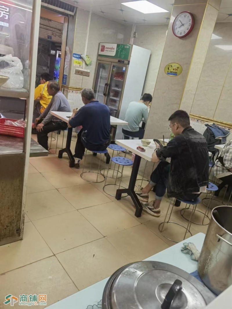 W龙岗布吉隆江猪脚饭潮汕粿条粉旺铺转让！图2